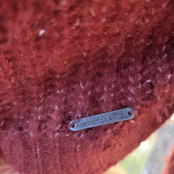 Abercrombie And Fitch Women's V-Neck Rust Cable Knit Sweater Size Large - Picture 5 of 5